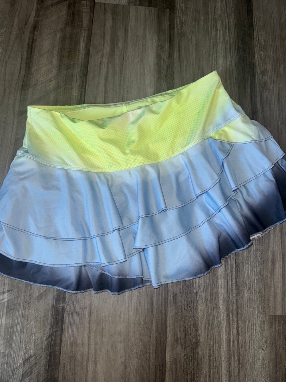 Lucky in Love tennis skirt skort ombre neon large 12 womens athletic pickleball